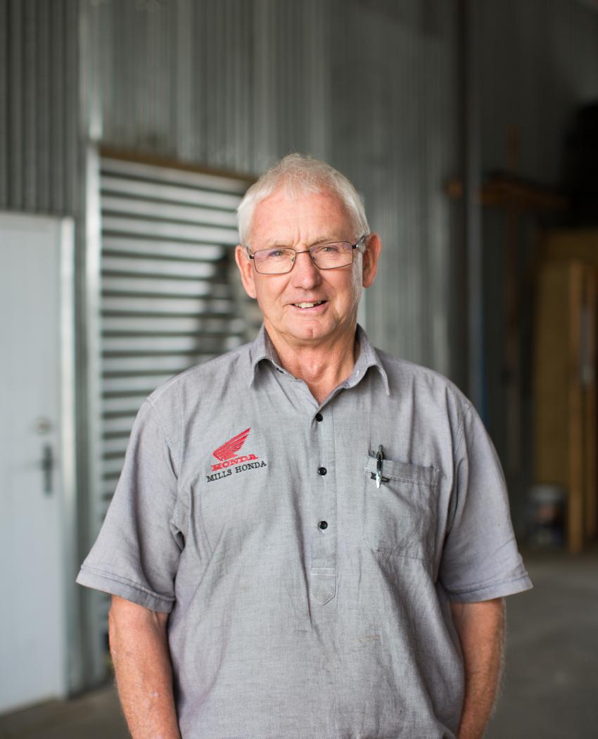 Dennis Mills