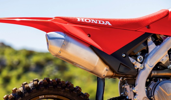 Single-Muffler Exhaust