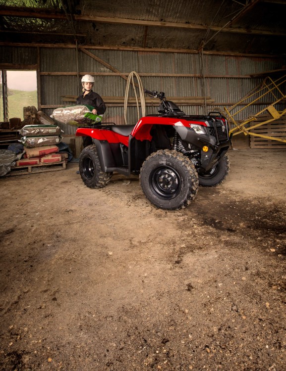 trx420tm1-product-page-hero-mobile-1600x2080